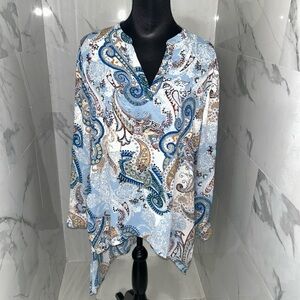 Light Blue Paisley Long-Sleeve women Shirt asymmetric top Sz 2 excellent